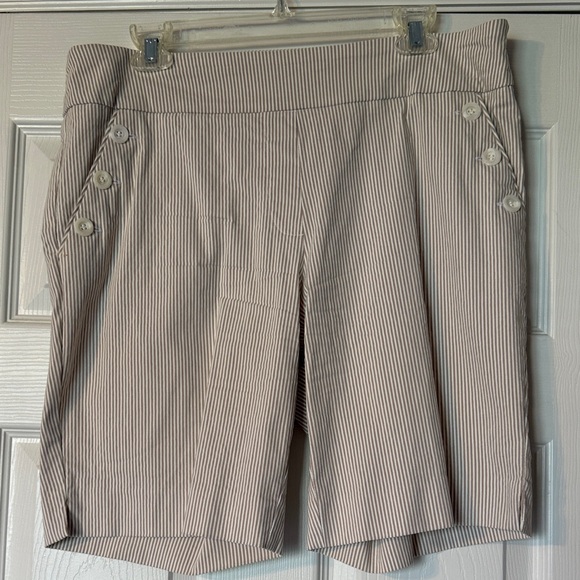 Counterparts Pants - Counterparts Women's Pinstripe Shorts - Gray